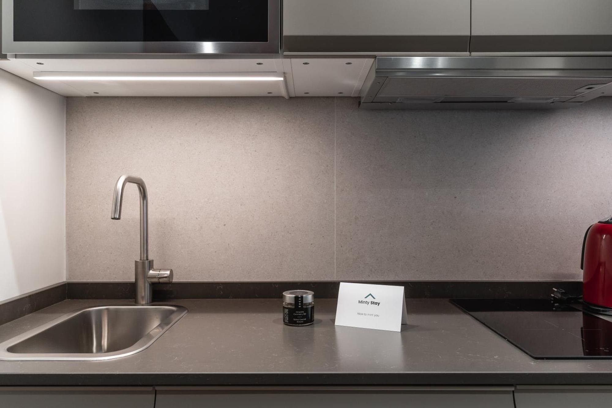 Laurel-Mintystay Apartments Madrid Kültér fotó